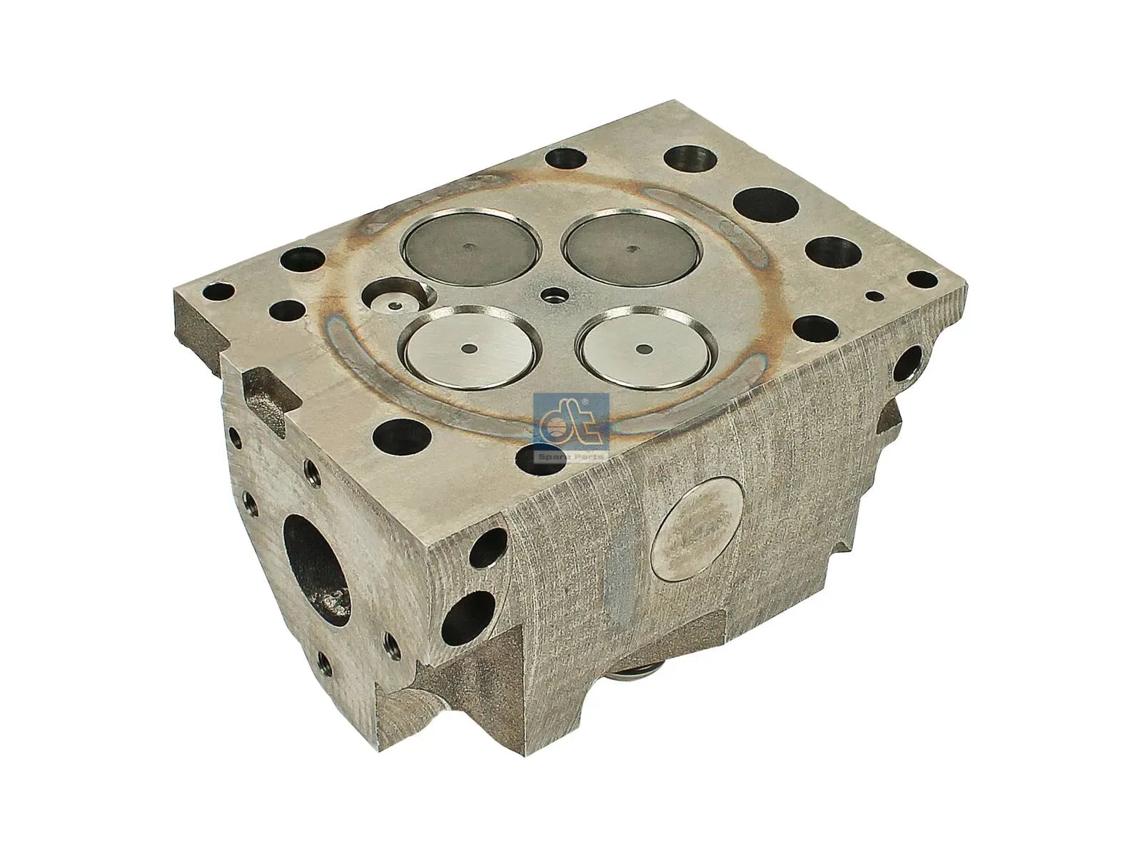 Cylinder head, with valves