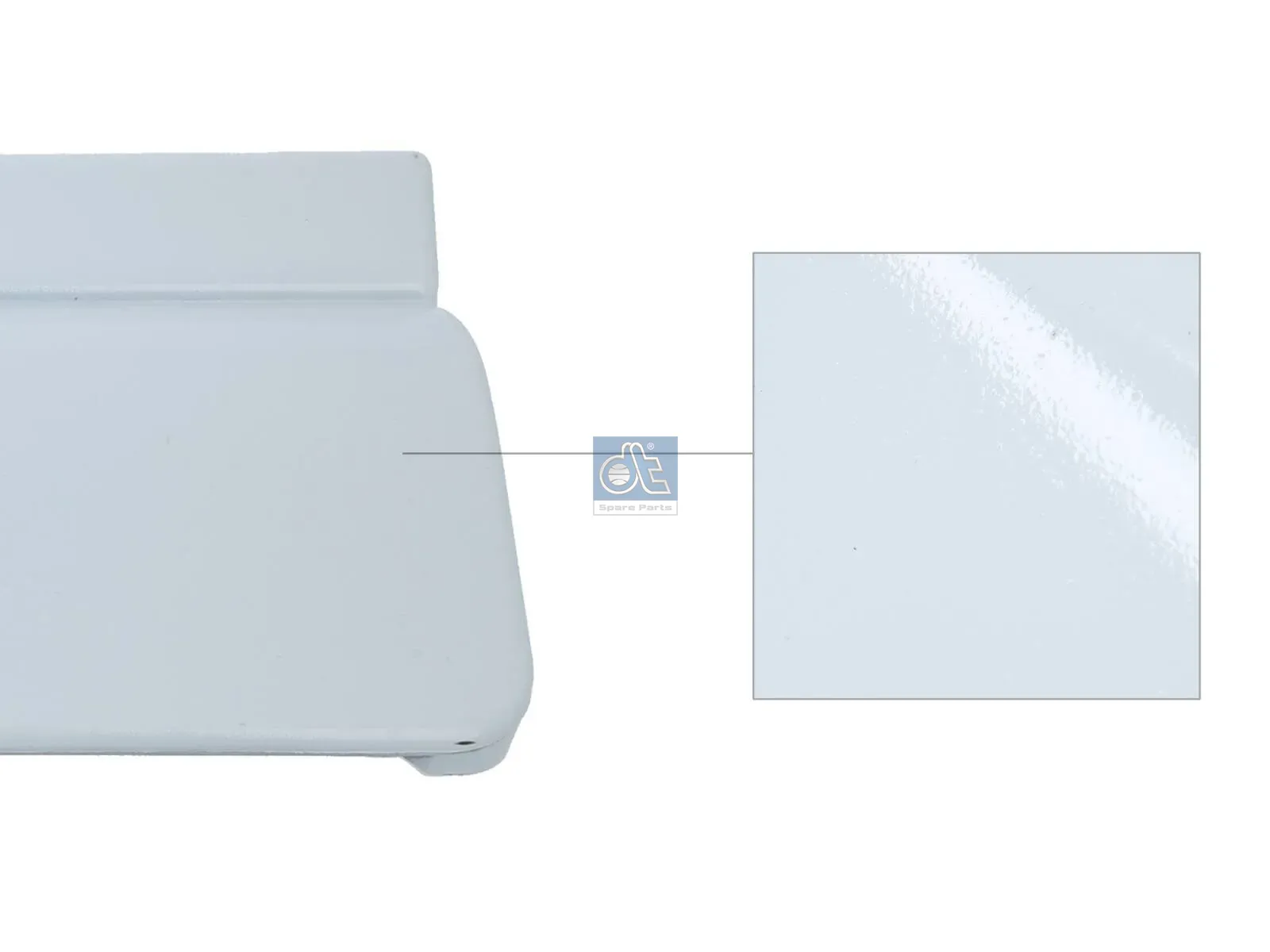 Spoiler part, center