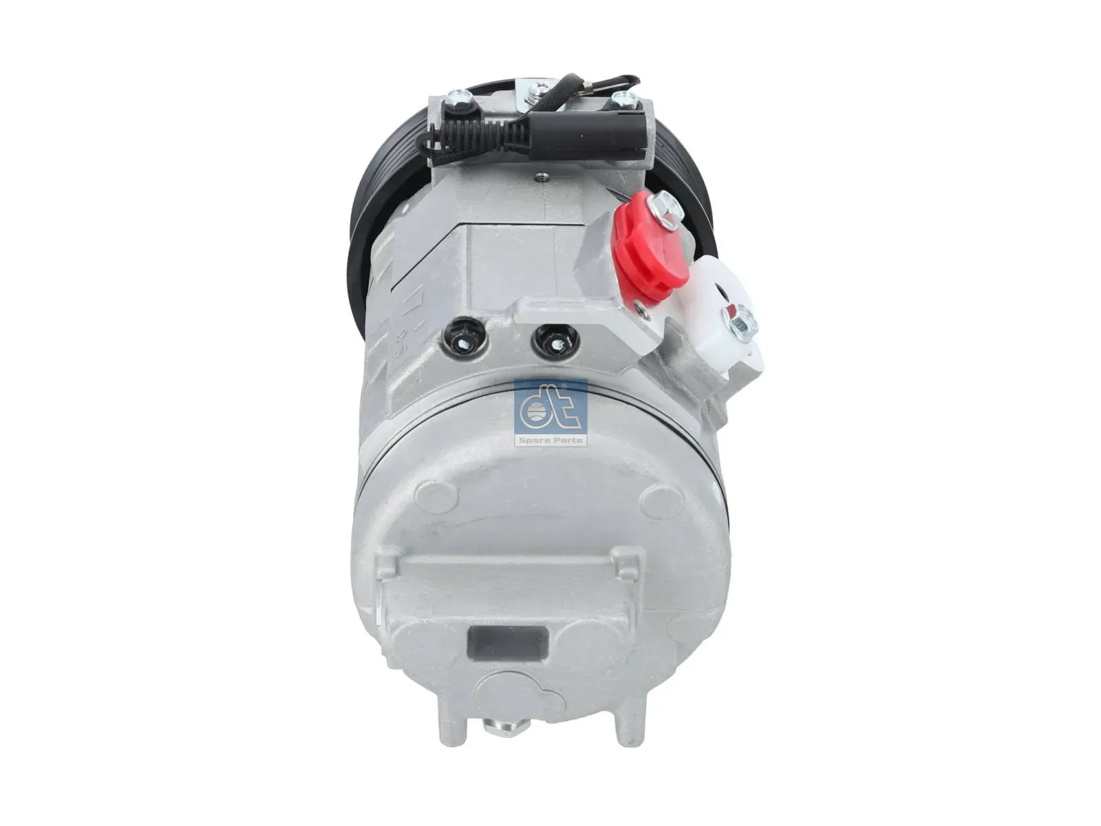 Compressor, air conditioning, oil filled