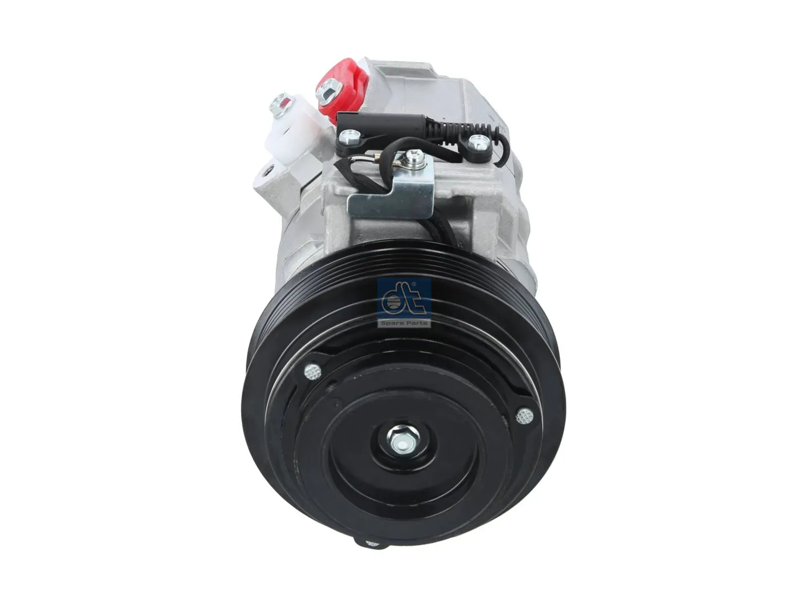 Compressor, air conditioning, oil filled