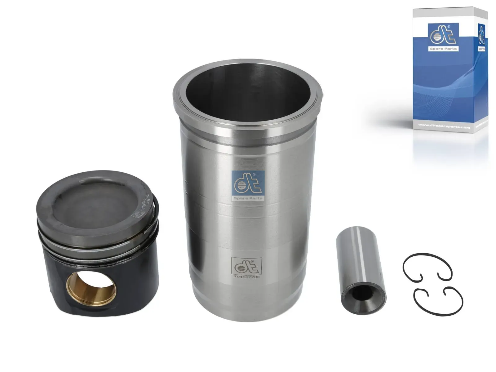 Piston with liner