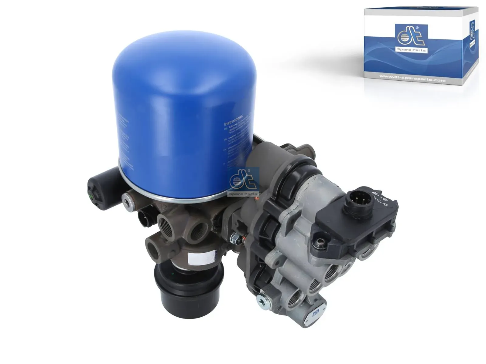 Air dryer, complete with valve