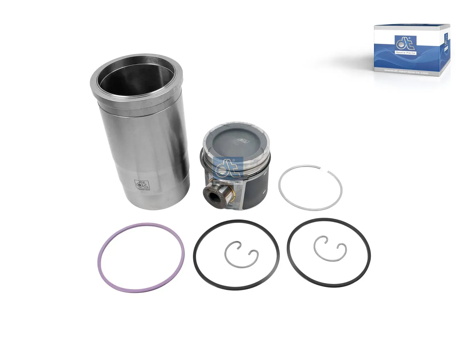 Piston with liner