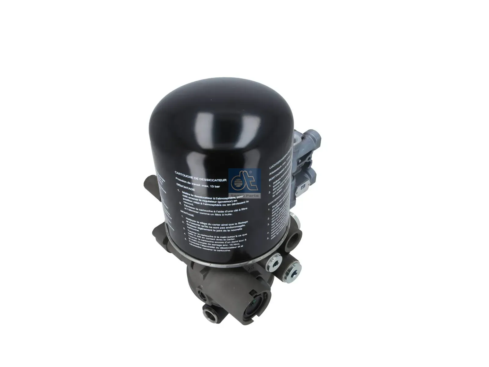 Air dryer, complete with valve